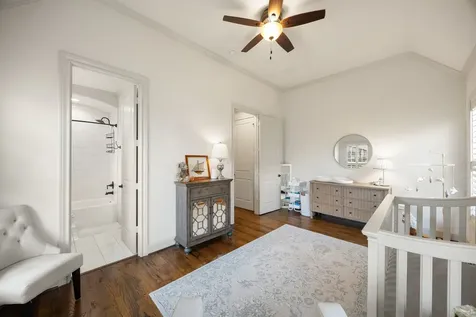 310 W Bell Street Houston TX 77019