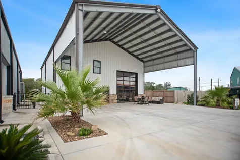 72 Circle Hook Port O Connor TX 77982