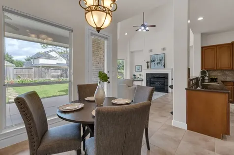 7306 Starflower Katy TX 77494
