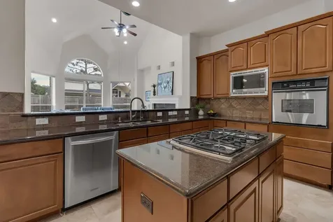 7306 Starflower Katy TX 77494