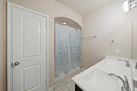 4526 Selwyn Road Richmond TX 77407