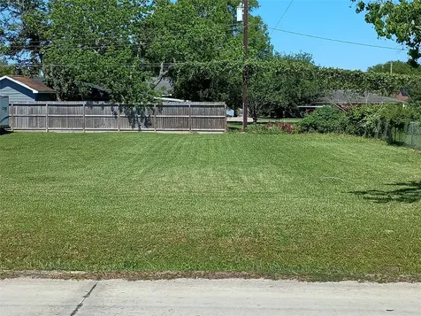 0 Fairwood Road Hitchcock TX 77563