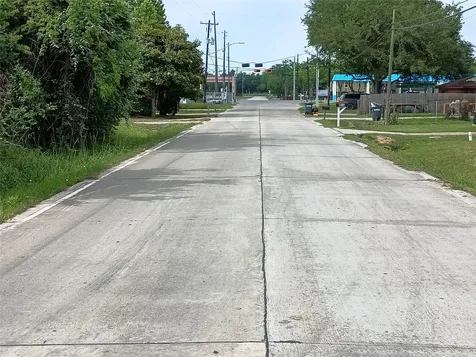 0 Fairwood Road Hitchcock TX 77563
