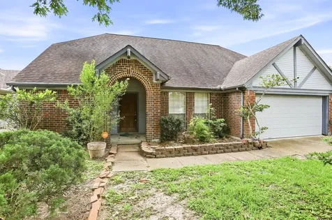 15810 Pilgrim Hall Drive Friendswood TX 77546