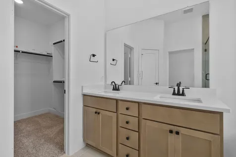 10106 Sonoran Valley Court Iowa Colony TX 77583