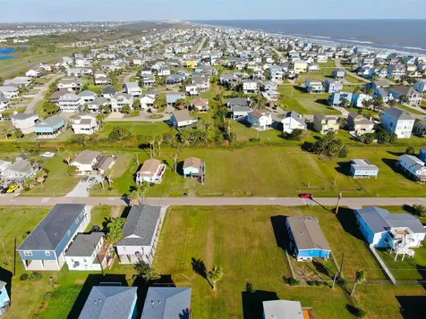 4024A Surf Drive Galveston TX 77554