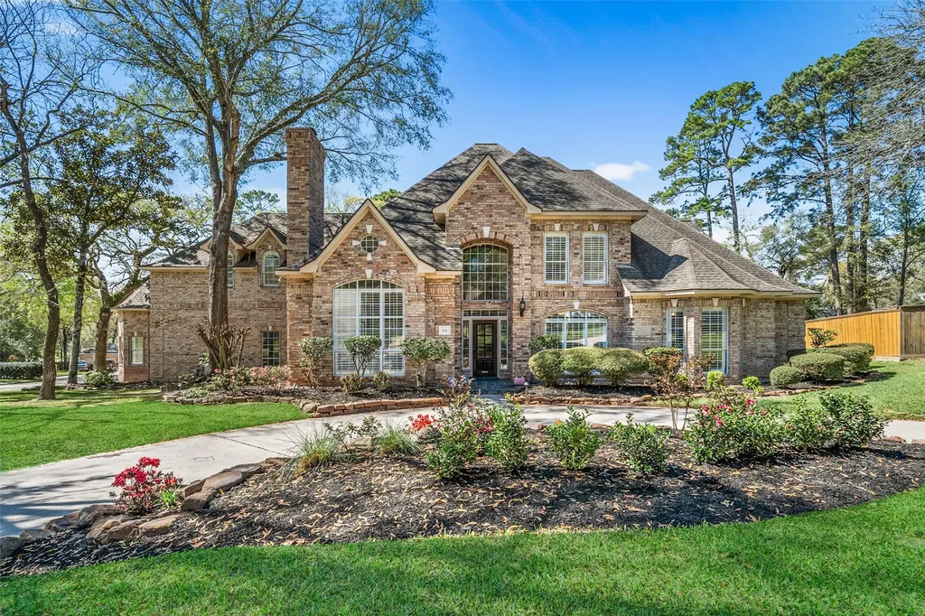 22 Royal Dalton Circle Conroe TX 77304
