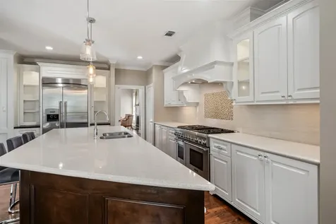 22 Royal Dalton Circle Conroe TX 77304