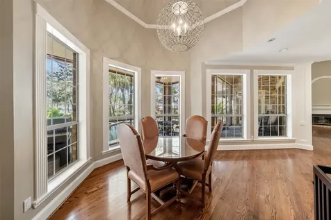 22 Royal Dalton Circle Conroe TX 77304
