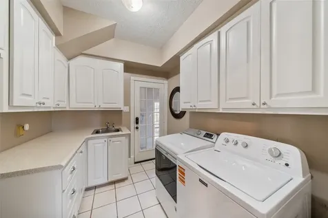 22 Royal Dalton Circle Conroe TX 77304