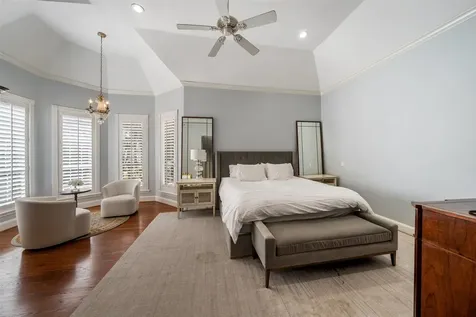 22 Royal Dalton Circle Conroe TX 77304