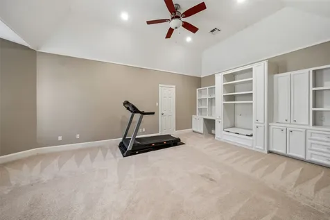 22 Royal Dalton Circle Conroe TX 77304