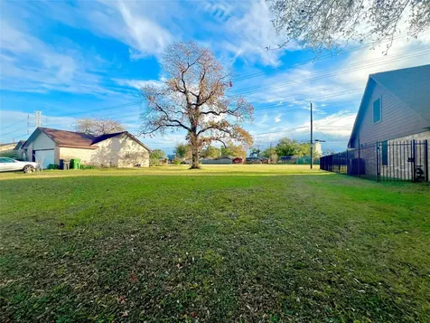 1115 Gardendale Drive Houston TX 77018