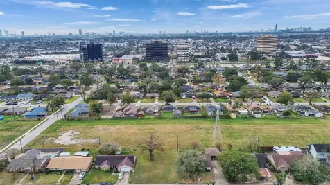 1115 Gardendale Drive Houston TX 77018