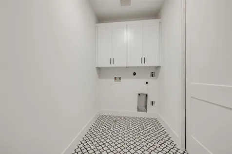 816 W 17th Street Houston TX 77008