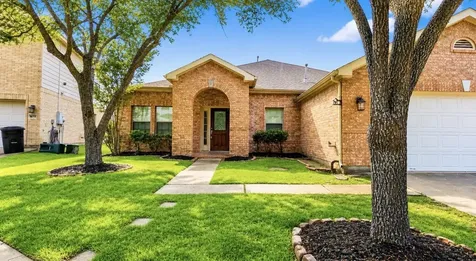 16715 Bending Creek Lane Friendswood TX 77546