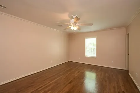 1535 W 25th Street Houston TX 77008
