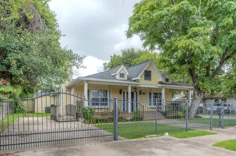 1535 W 25th Street Houston TX 77008