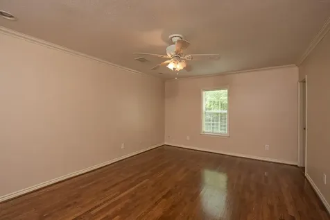 1535 W 25th Street Houston TX 77008