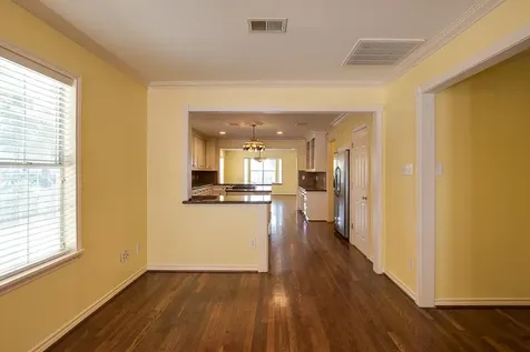 1535 W 25th Street Houston TX 77008
