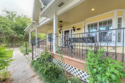 1535 W 25th Street Houston TX 77008