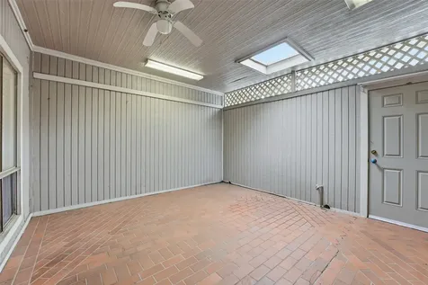 2232 S Piney Point Road 108 Houston TX 77063