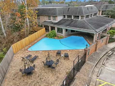 2232 S Piney Point Road 108 Houston TX 77063