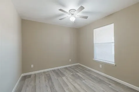 530 6th Street Sealy TX 77474