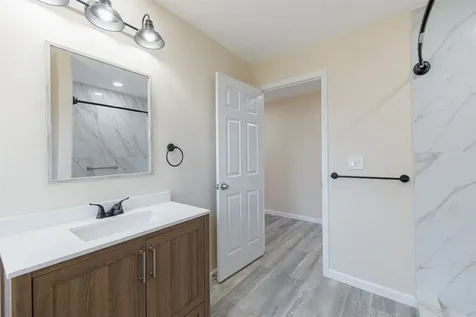 530 6th Street Sealy TX 77474
