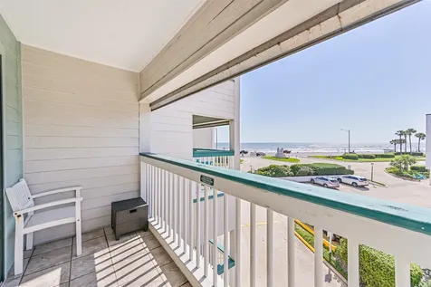 6102 Seawall Boulevard 208 Galveston TX 77551