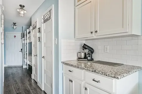 6102 Seawall Boulevard 208 Galveston TX 77551