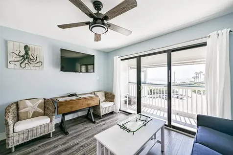6102 Seawall Boulevard 208 Galveston TX 77551