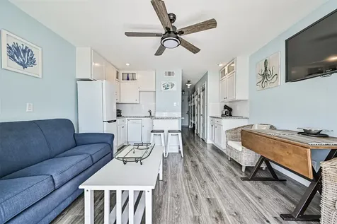 6102 Seawall Boulevard 208 Galveston TX 77551