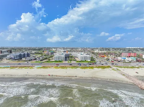 6102 Seawall Boulevard 208 Galveston TX 77551