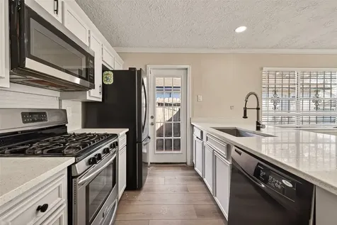 711 Blue Rock Court Houston TX 77060