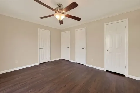 711 Blue Rock Court Houston TX 77060