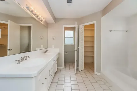 3823 Glenheather Drive Houston TX 77068
