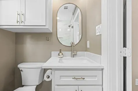 2415 Avenue O 1/2 Galveston TX 77550