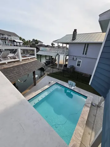 214 Sampan Drive Tiki Island TX 77554