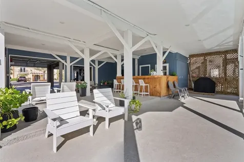 214 Sampan Drive Tiki Island TX 77554