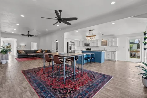 214 Sampan Drive Tiki Island TX 77554