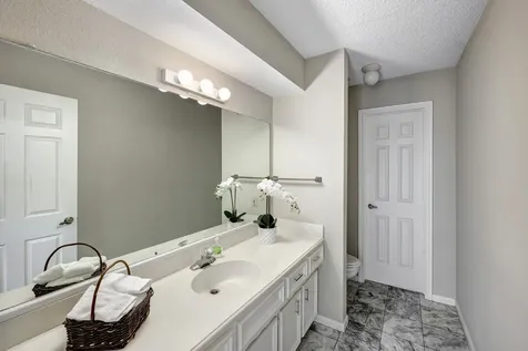 9943 Kemp Forest Drive Houston TX 77080