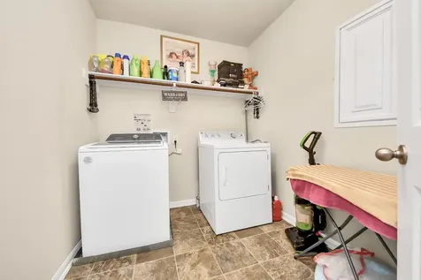 10207 Moonset Lane Houston TX 77016
