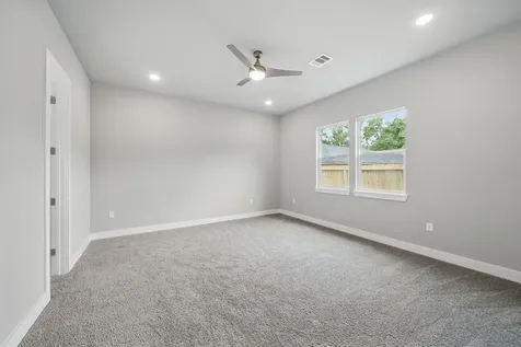 3500 Mcbride Street Dayton TX 77535
