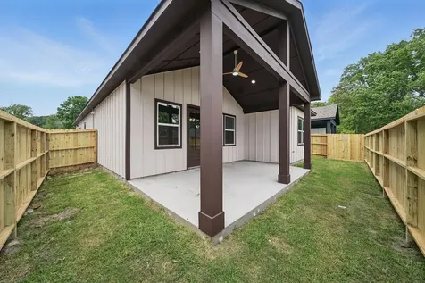 3500 Mcbride Street Dayton TX 77535