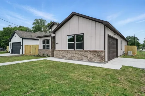 3500 Mcbride Street Dayton TX 77535