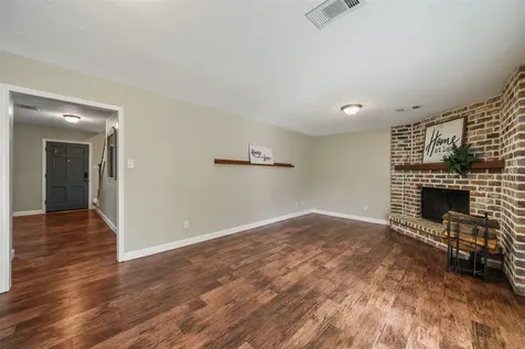 301 Mimosa Drive Hitchcock TX 77563
