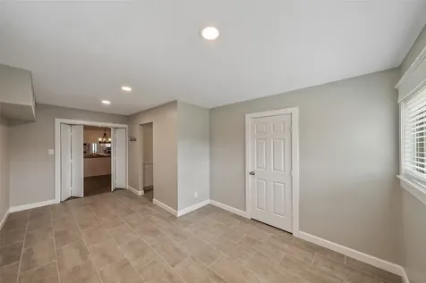 301 Mimosa Drive Hitchcock TX 77563