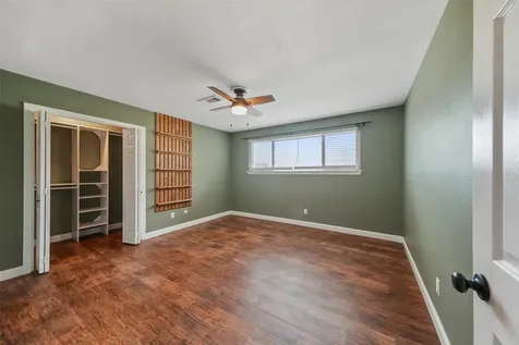 301 Mimosa Drive Hitchcock TX 77563