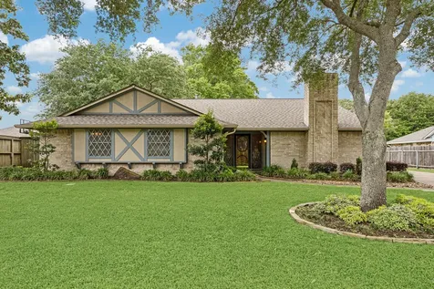 2214 Donegal Court Deer Park TX 77536